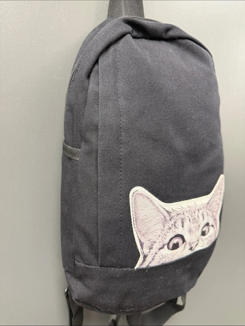 Black Cat Peek-A-Boo Sling Backpack - Cute Cat Design